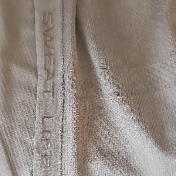 Lululemon Swiftly Black Racerback Tank Top - Picture 6 of 7